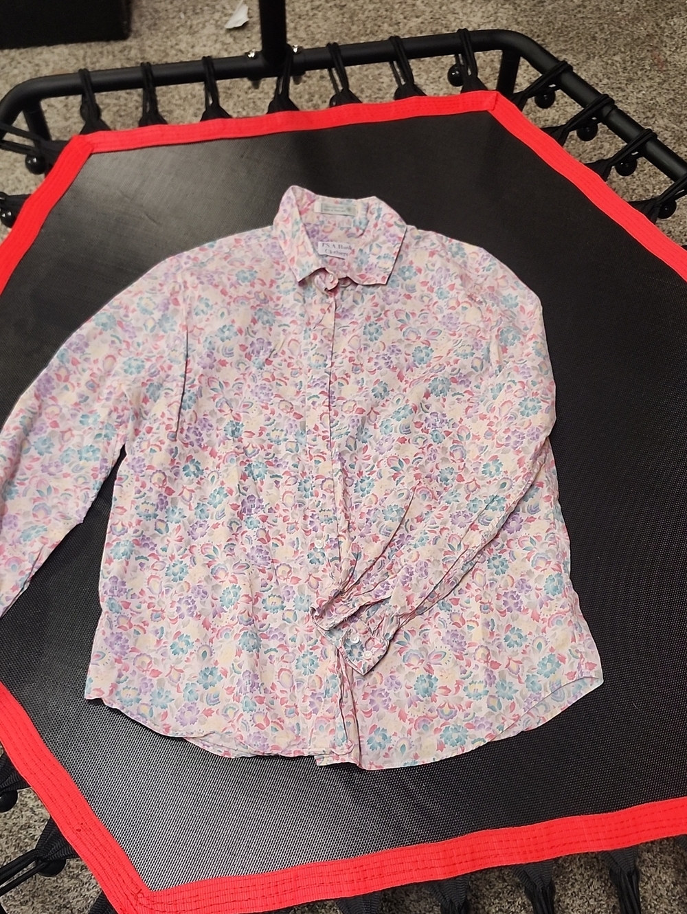 J°sA.Bank Floral Top Sought After 100%cotton #3 Size 8